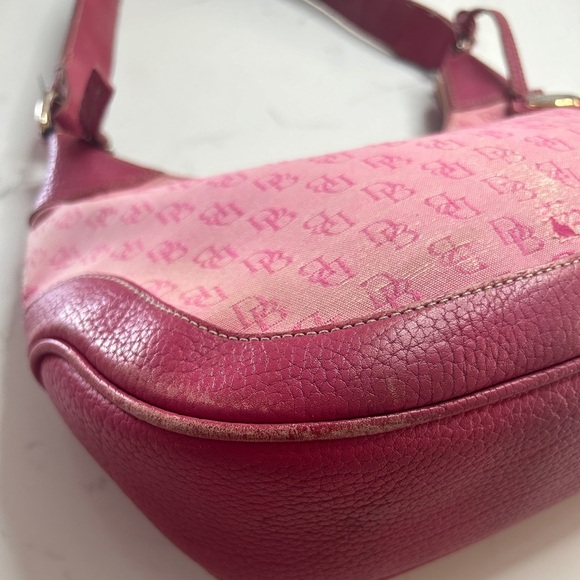Dooney & Bourke Vintage Pink Canvas/ Leather Signature Hobo Shoulder Bag- REHAB - Picture 13 of 16